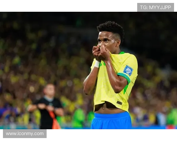 巴西队的世界杯辉煌历程与表现分析展现荣耀与失落交织的足球传奇