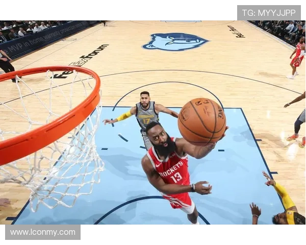 贝蒂斯历史最佳球员评选启动，传奇球星回顾昔日表现和辉煌成就