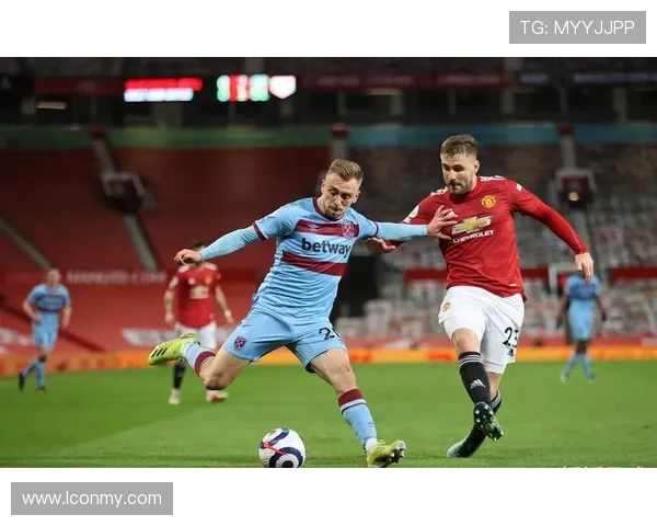 切尔西进攻层次缺乏表现受限，当前阶段锋线组织能力面临考验